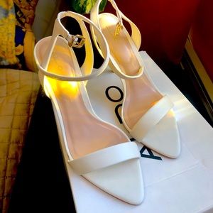 Wedding sandals